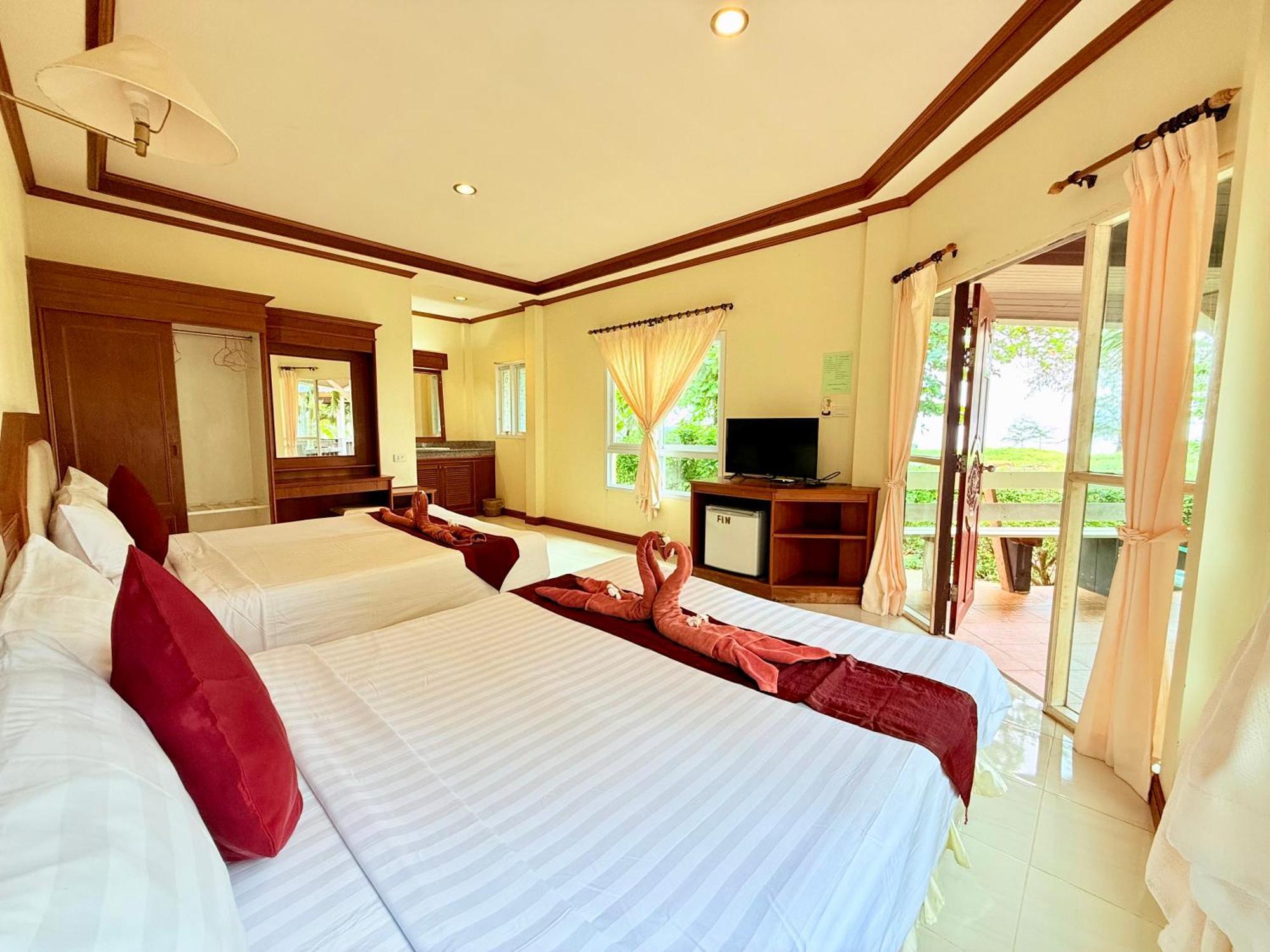 Lanta Palm Beach Resort , Beach Bungalow - קו לנטה מראה חיצוני תמונה