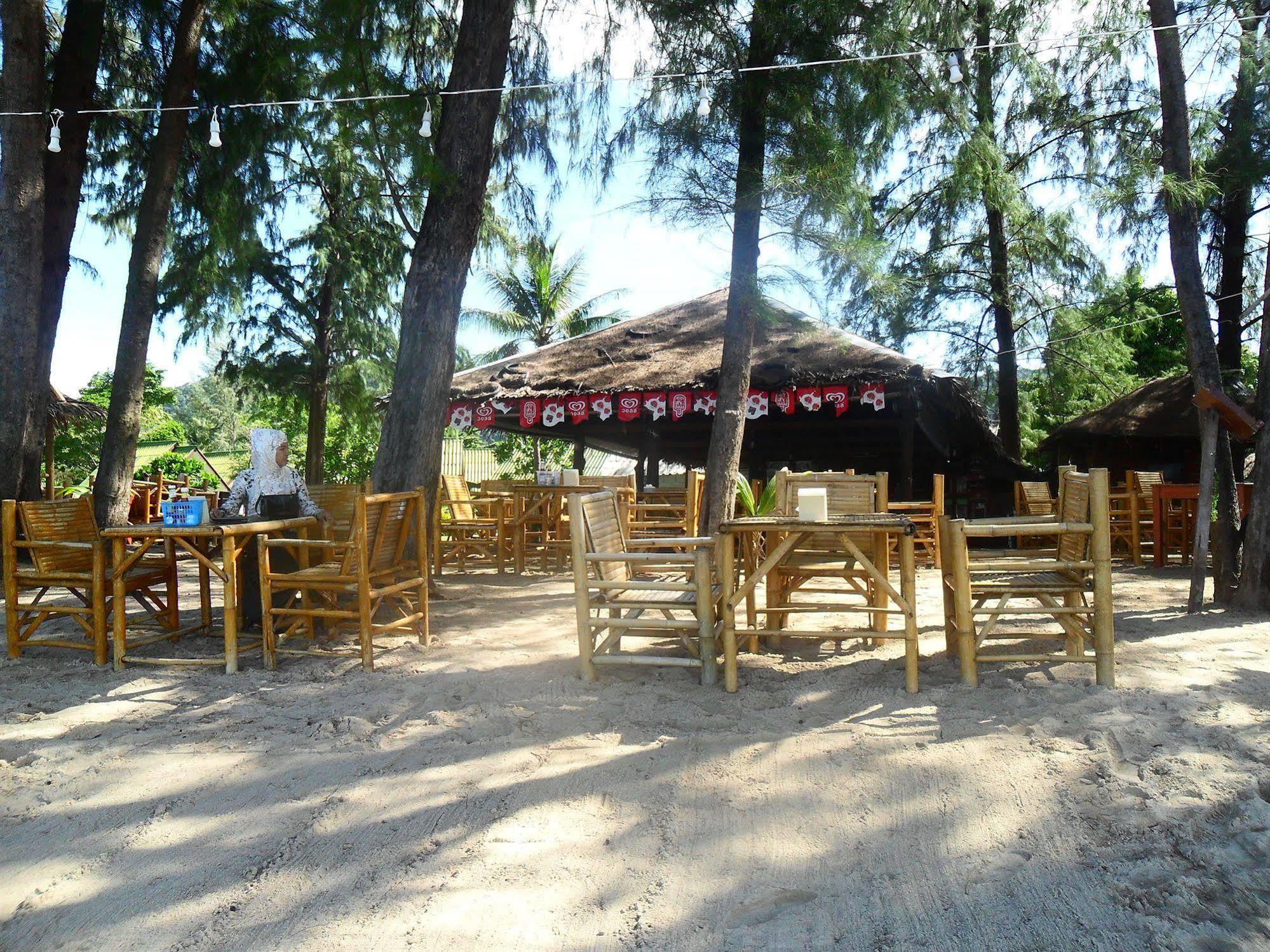 Lanta Palm Beach Resort , Beach Bungalow - קו לנטה מראה חיצוני תמונה