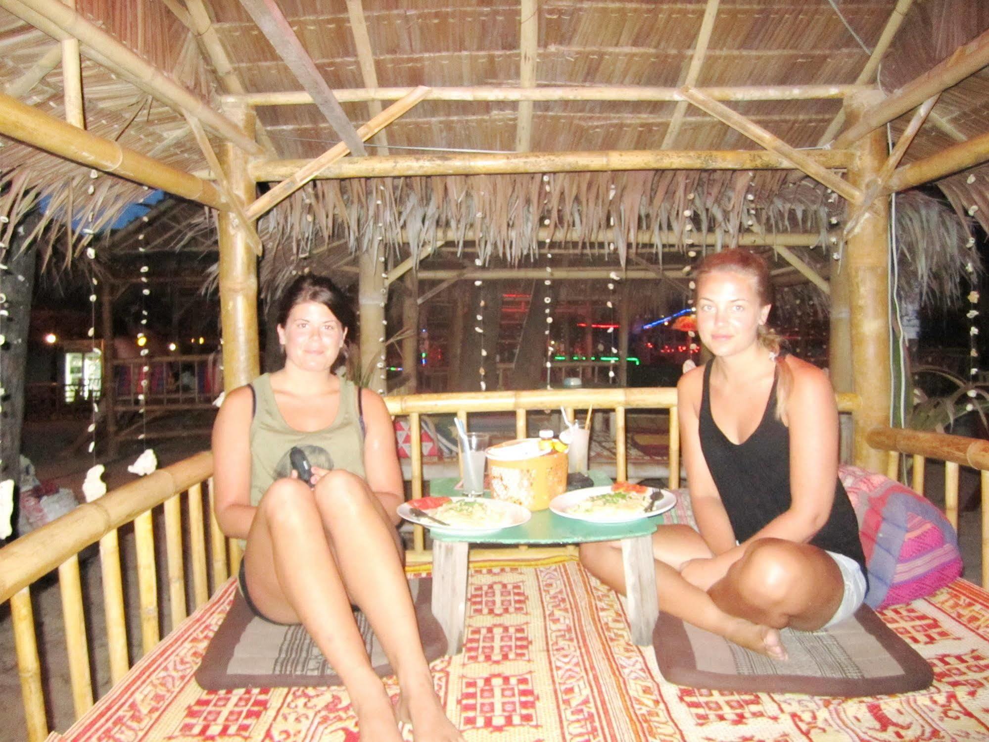 Lanta Palm Beach Resort , Beach Bungalow - קו לנטה מראה חיצוני תמונה